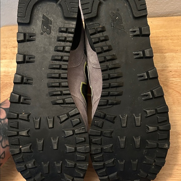 New Balance 574 Men's/womens Sneakers - Picture 6 of 6